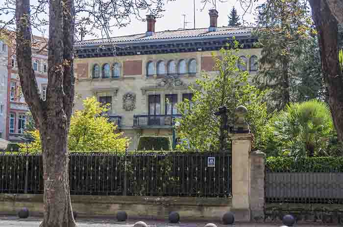 Álava - Vitoria-Gasteiz 62 - Ajuria Enea.jpg